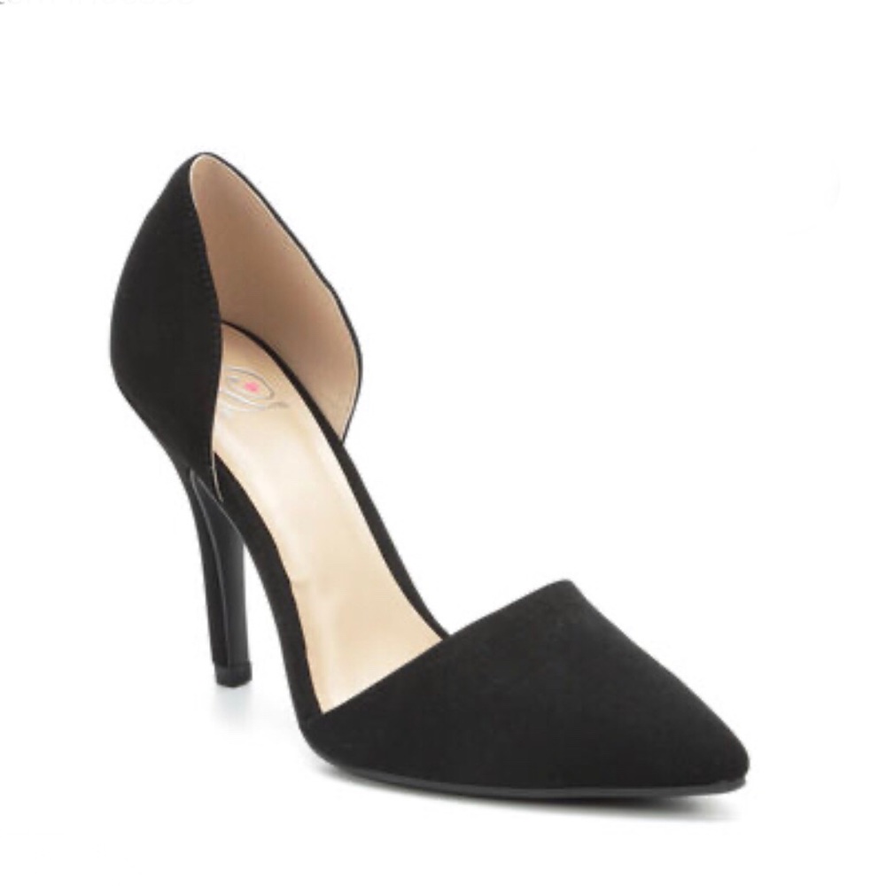 Closing closet sale Black Dress high heels